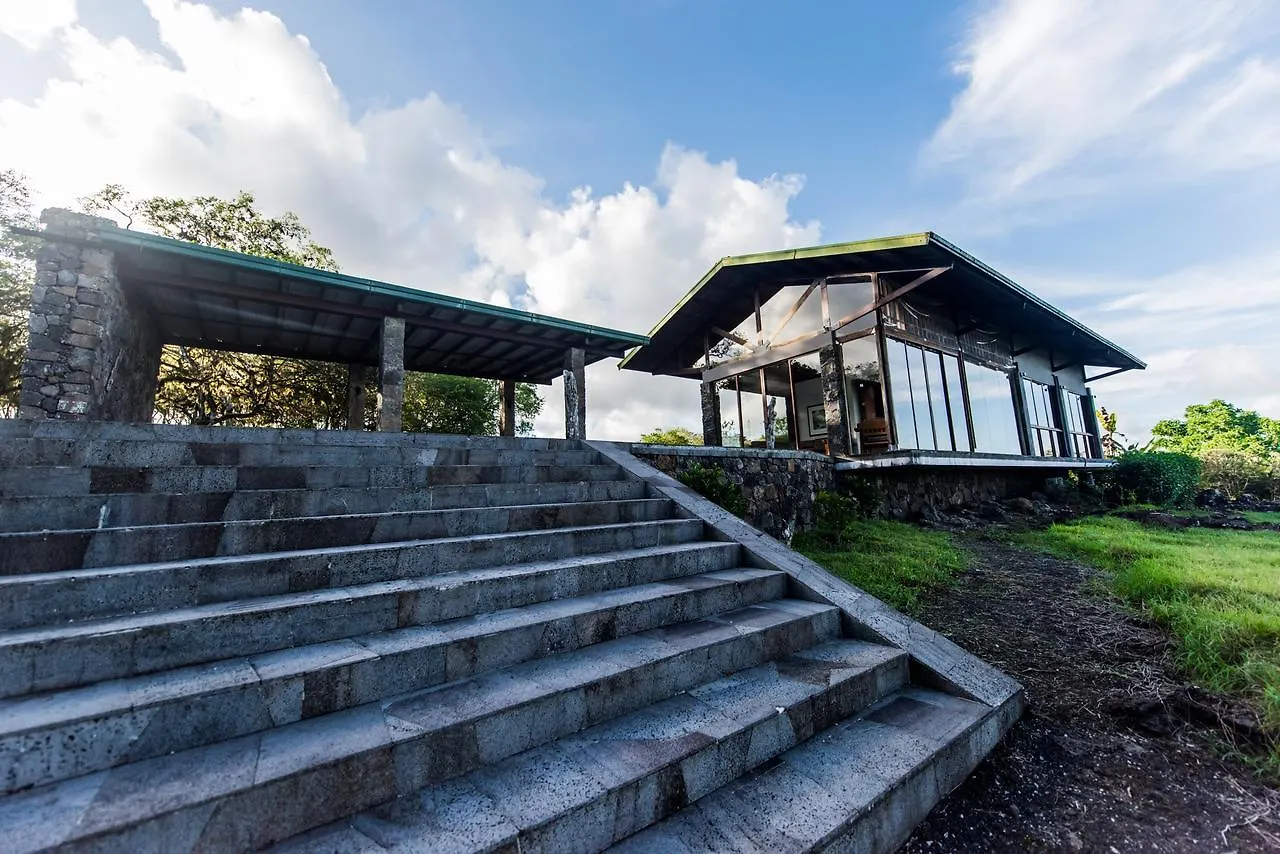 Casa Roca Villa Puerto Ayora
